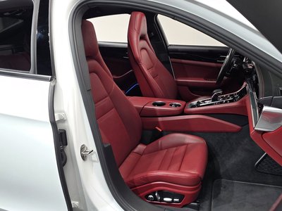 PORSCHE PANAMERA - 10