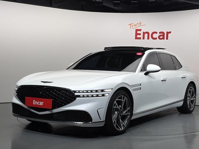 صورة 1 لـ 2023 Genesis G90 (RS4)