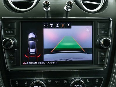 BENTLEY BENTAYGA - 9