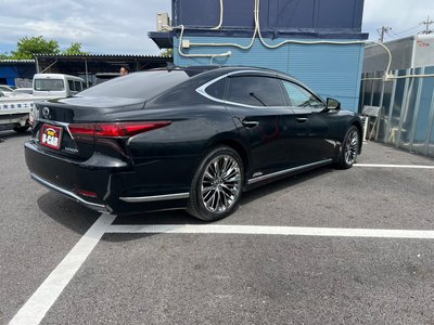 LEXUS LS - 8