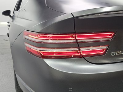 GENESIS G80 (RG3) - 10