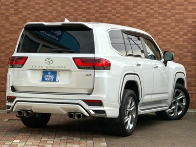 TOYOTA LAND CRUISER 300 - 2