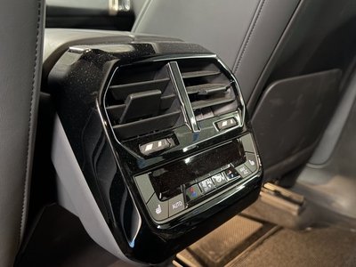 صورة مصغرة 14 لـ 2022 BMW IX