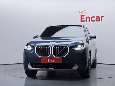 2025 BMW X3 照片 2