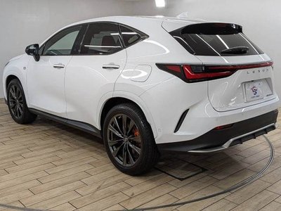 صورة مصغرة 16 لـ 2021 Lexus NX