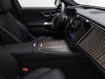 2025 Mercedes-BENZ E-CLASS 照片 9