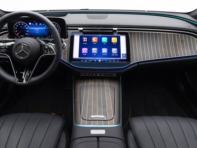 2025 Mercedes-BENZ E-CLASS 照片 5