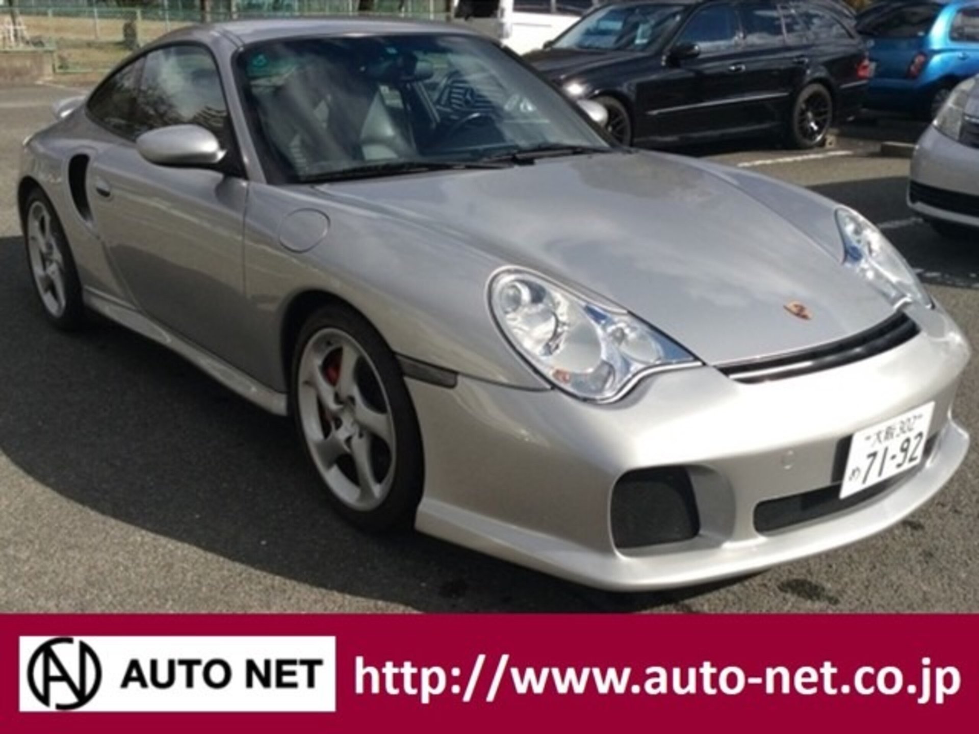 PORSCHE 911 - View 1