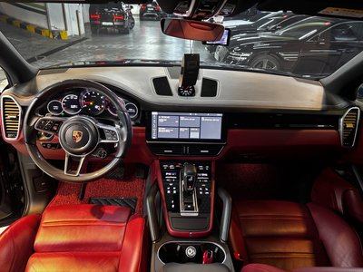 PORSCHE CAYENNE - 4