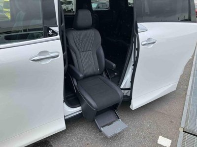 2023 Toyota ALPHARD thumbnail 66