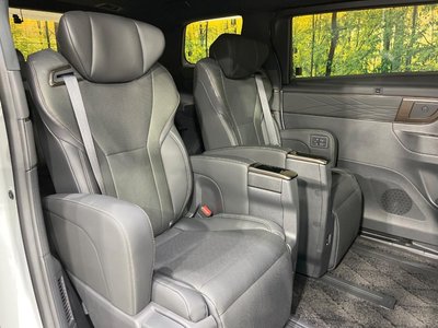 TOYOTA ALPHARD - 9