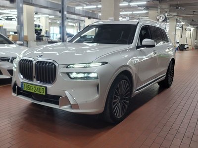 BMW X7 - 1