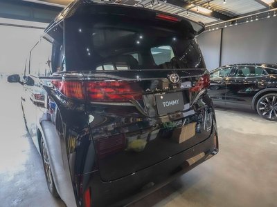 2026 Toyota ALPHARD — миниатюра 15