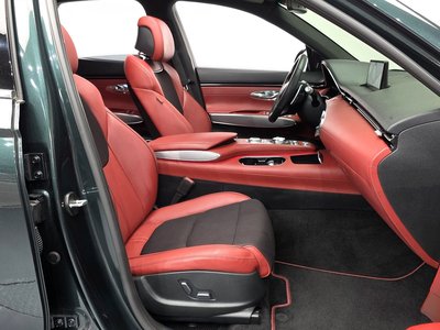 صورة مصغرة 16 لـ 2021 Genesis GV70