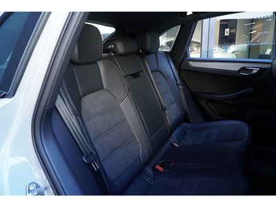 2024 Porsche MACAN 缩略图 18