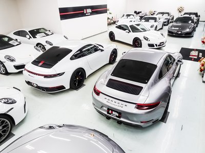 PORSCHE 911 - 5