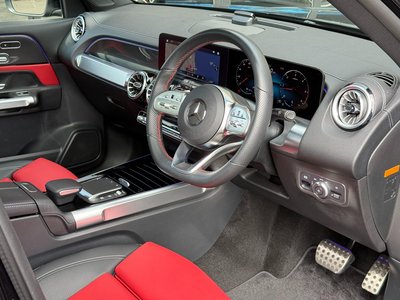 MERCEDES-BENZ GLB - 4