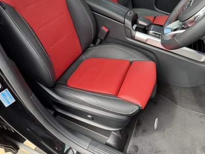 MERCEDES-BENZ GLB - 8