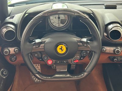 صورة 10 لـ 2022 Ferrari 812 GTS