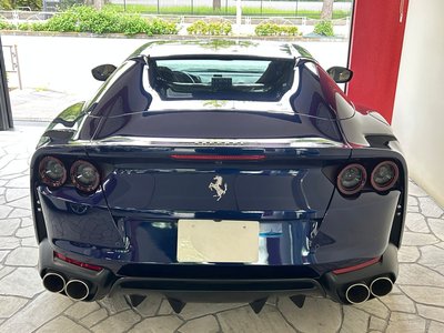 صورة 8 لـ 2022 Ferrari 812 GTS
