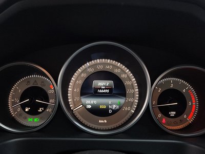 MERCEDES-BENZ E-CLASS - 8