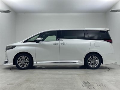 2023 Toyota ALPHARD thumbnail 38