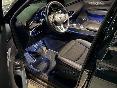 2023 Genesis GV70 photo 6