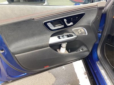 MERCEDES-BENZ EQE - 8