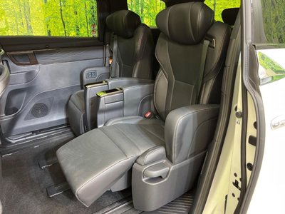 2023 Toyota ALPHARD thumbnail 43