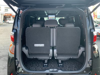 TOYOTA ALPHARD - 7