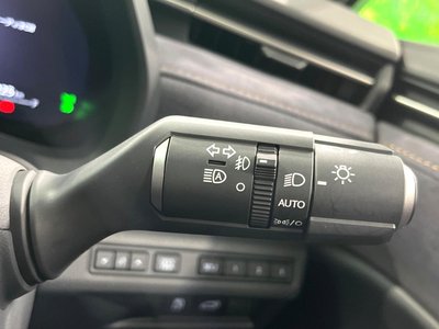 2025 Lexus LBX 照片 9