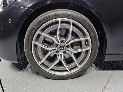 MERCEDES-BENZ E-CLASS - 6