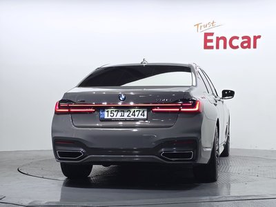 2021 BMW 7 SERIES 照片 3