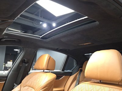 2021 BMW 7 SERIES thumbnail 17