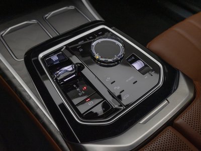 BMW 7 SERIES - 9