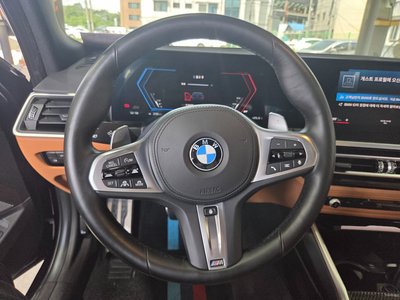 BMW 3 SERIES - 8