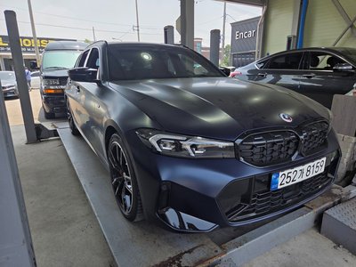 BMW 3 SERIES - 2