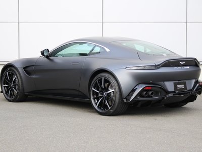 ASTON MARTIN VANTAGE - 2