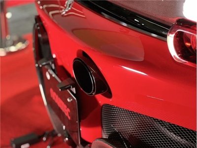 FERRARI SF90 - 6