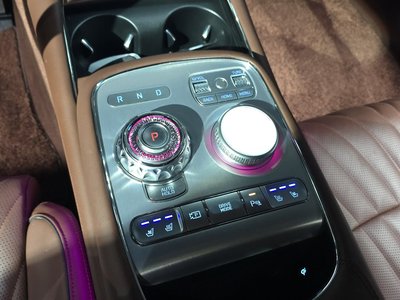2022 Genesis G90 (RS4) photo 9