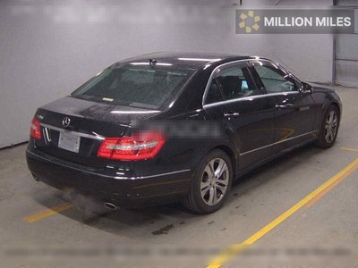 MERCEDES-BENZ E-CLASS - 5