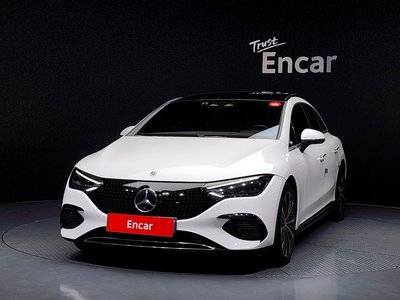 MERCEDES-BENZ EQE - 2