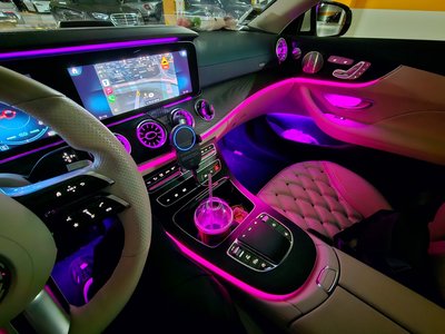 MERCEDES-BENZ E-CLASS - 7