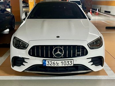 MERCEDES-BENZ E-CLASS - 5