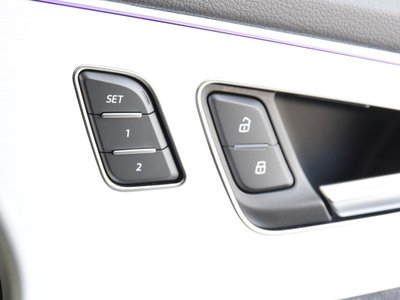 2026 AUDI Q8 thumbnail 26