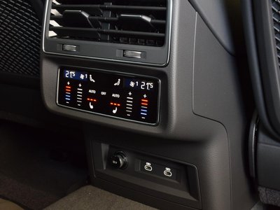 2026 AUDI Q8 thumbnail 36