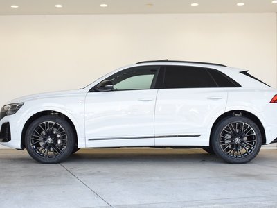 صورة 10 لـ 2026 AUDI Q8