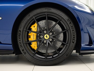 2020 Ferrari 812 SUPERFAST — фото 9