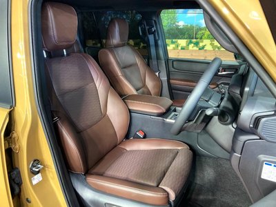 TOYOTA LAND CRUISER 250 - 8