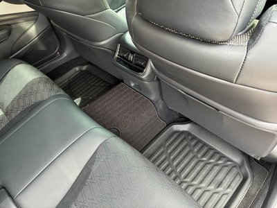 2018 Lexus LS — миниатюра 18